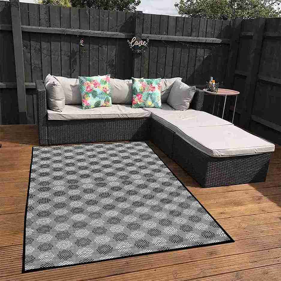 ARSUK Outdoor Rug Waterproof, Picnic Blanket Lightweight Foldable Plastic Reversible Mat (Brown & White 150x100cm)