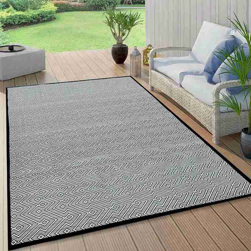 ARSUK Outdoor Rug Waterproof, Picnic Blanket Lightweight Foldable Plastic Reversible Mat (Black & White 210x150cm)